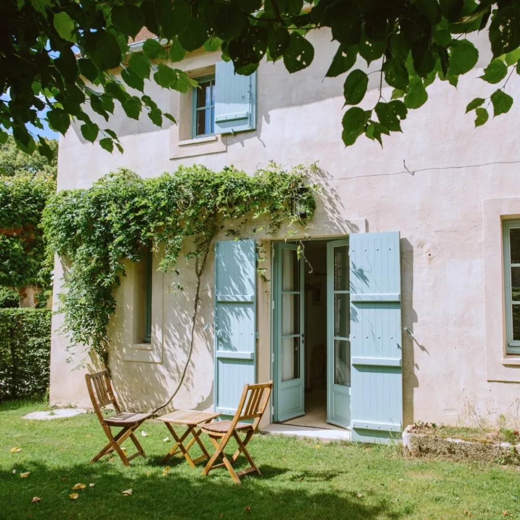 domaine-de-primard-giverny-campagne-eure-et-loire-proche-paris-chambre-lumiere-calme-campagne-charme-chambre-suite-jardin-terrasse-nature