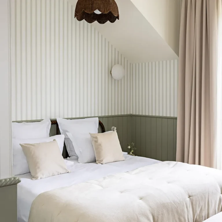 Hotel Château de Citeaux Burgund Deluxe Zimmer Allgemeines Zimmer