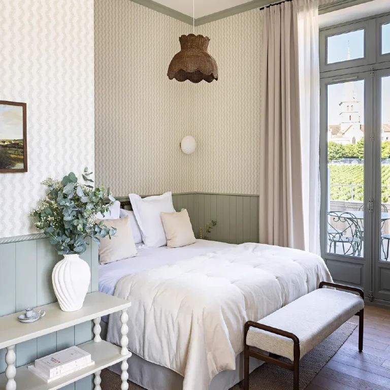 chateau-de-citeaux-hotel-de-charme-bourgogne-deluxe-terrasse